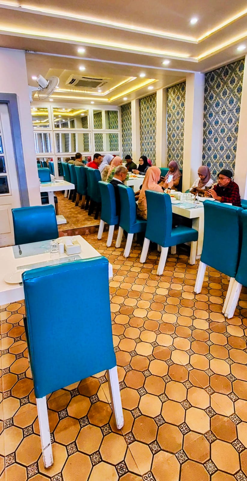 Taj%20Mahal%20Restaurant%20Agra